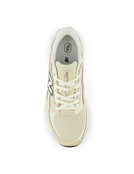 Zapatillas New Balance Arishi V4 Hombre Beige